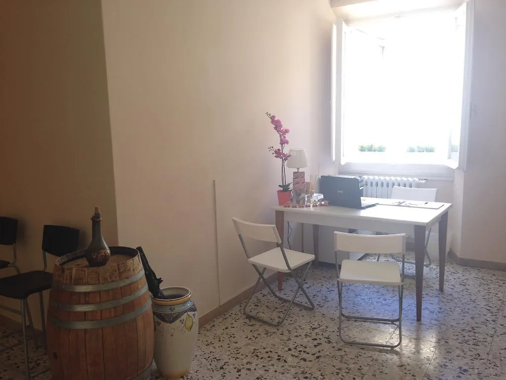 Guest House Be Happy! فلورنس إيطاليا